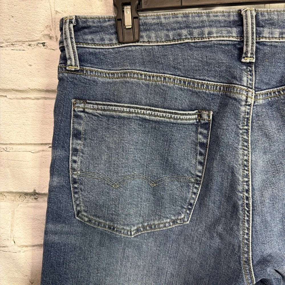 American Eagle Airflex Athletic Straight Blue Stretch 5-Pocket Men's Jeans 34X32